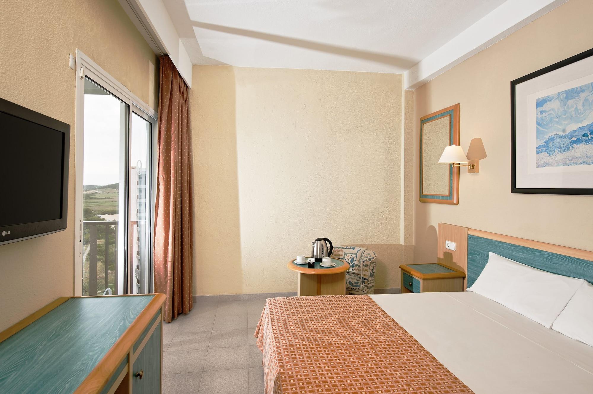 Sol Milanos Pingueinos Hotel Son Bou Eksteriør billede