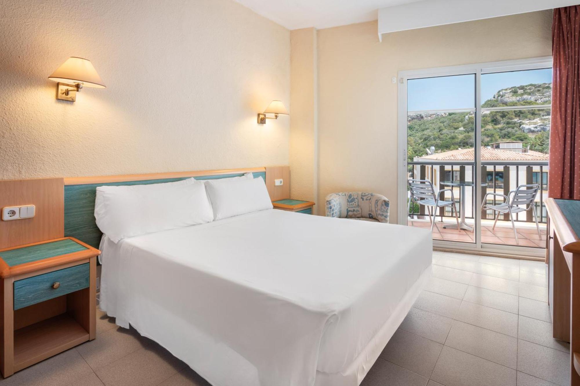 Sol Milanos Pingueinos Hotel Son Bou Eksteriør billede