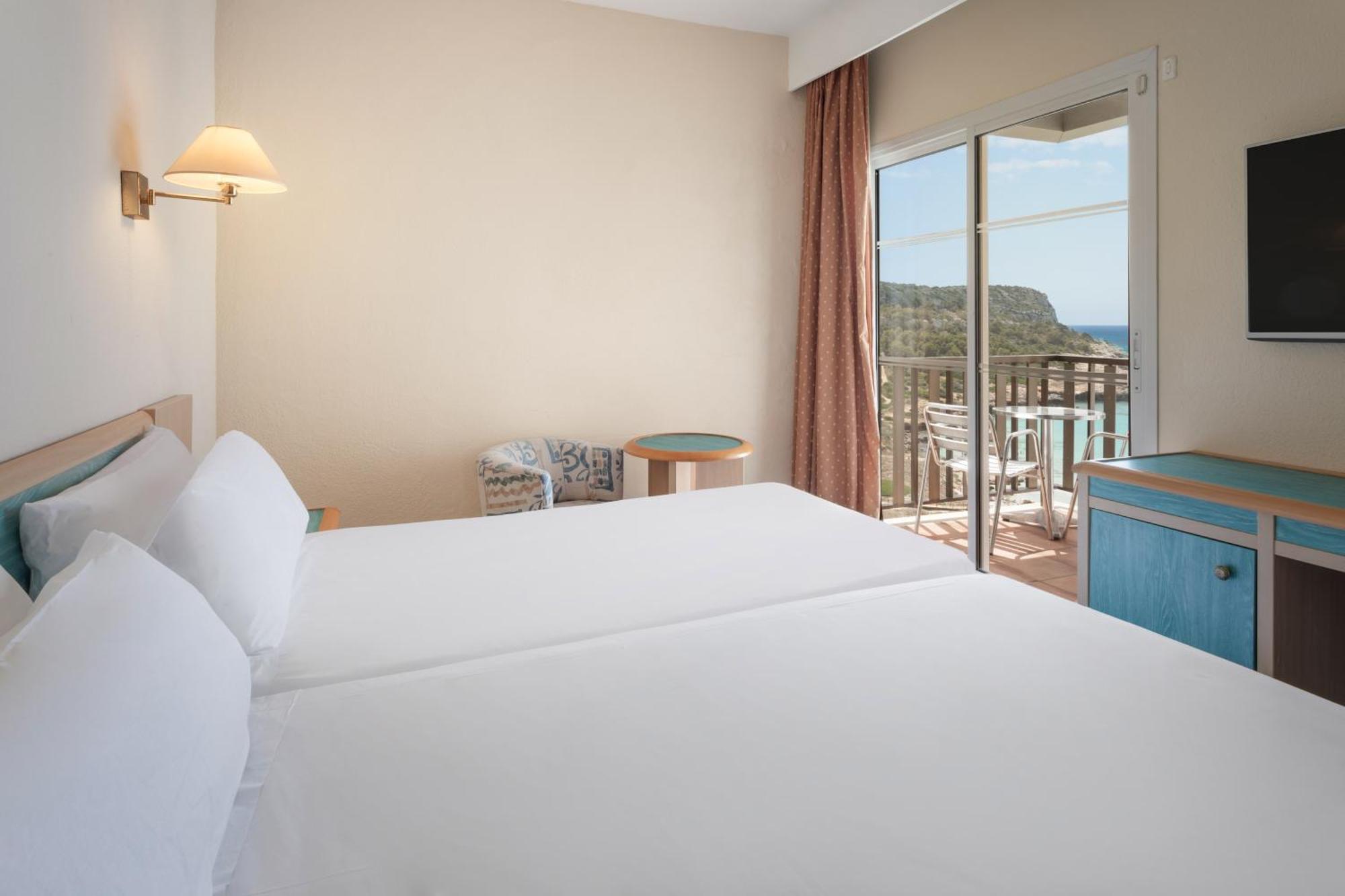 Sol Milanos Pingueinos Hotel Son Bou Eksteriør billede